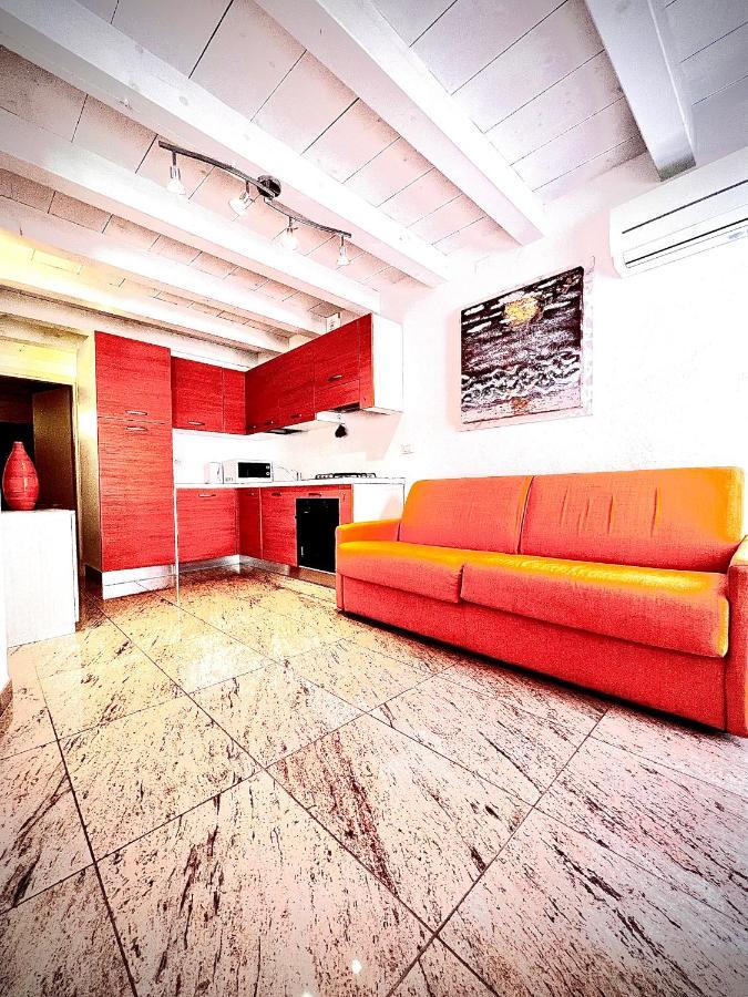 Welcome Traveller Amore Apartments Бардолино Екстериор снимка